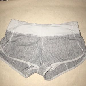 Lululemon speed up short 2.5”